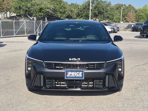 Used 2025 Kia K4 GT-Line FWD image 2