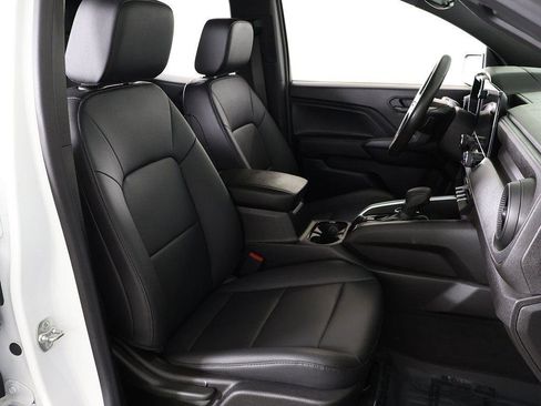 Used 2024 Chevrolet Colorado Trail Boss image 26