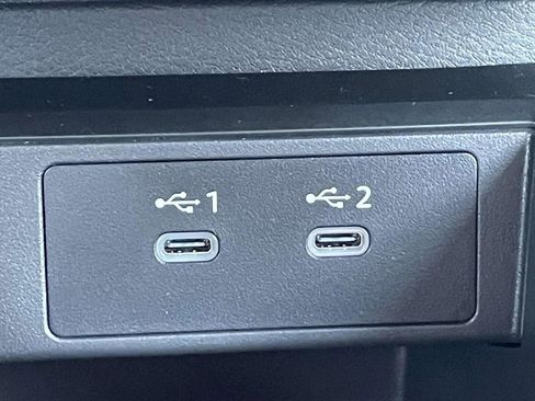 New 2026 Nissan Kicks SR image 29