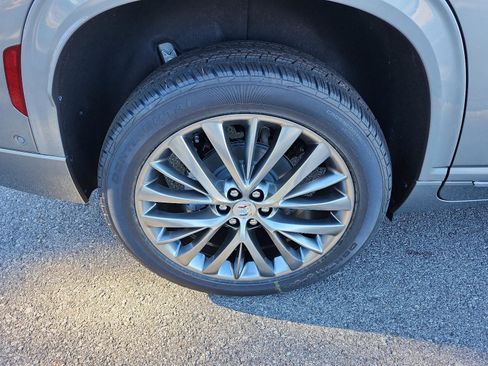 New 2026 Buick Enclave Avenir w/ Super Cruise Package image 8