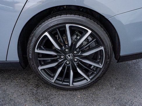 Certified 2023 Honda Accord Touring image 32