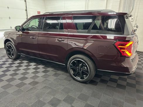 Used 2023 Ford Expedition Max Limited AWD/4WD image 6