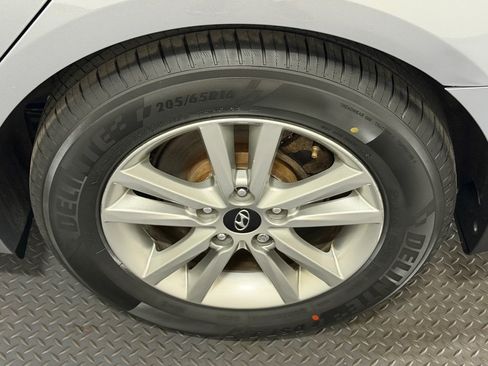 Used 2015 Hyundai Sonata ECO FWD image 19