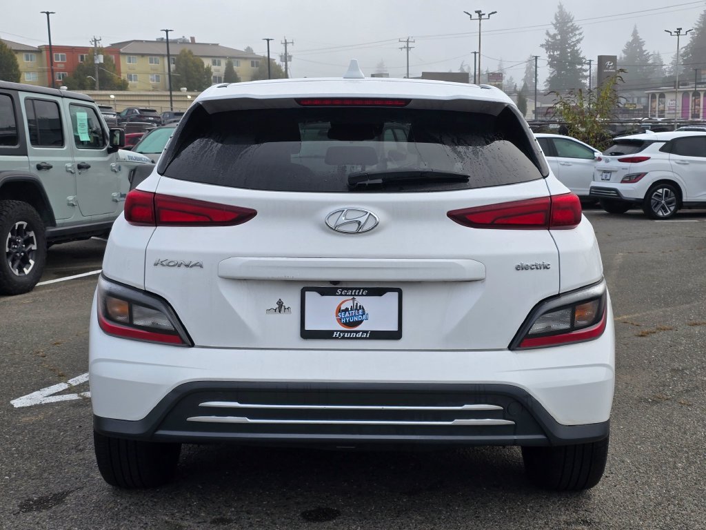 Used 2023 Hyundai Kona SE FWD image 6