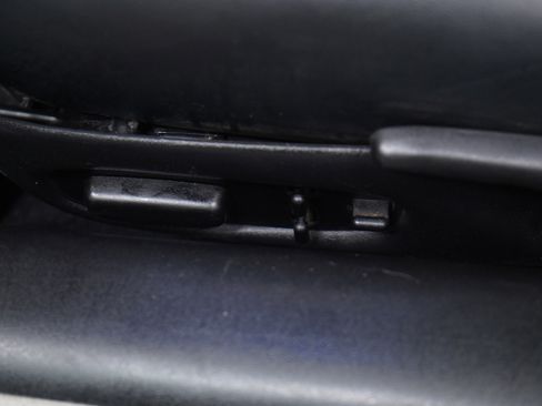 Used 1999 Chevrolet Corvette Convertible w/ Memory Pkg image 16