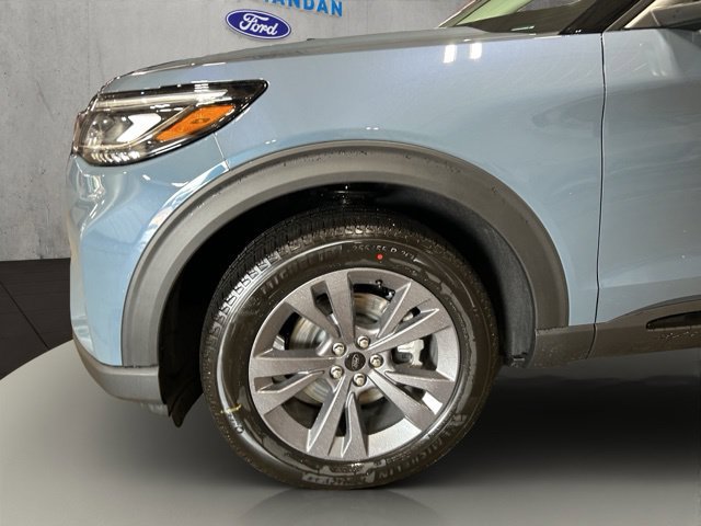 New 2026 Ford Explorer Active w/ Active Comfort Package AWD/4WD image 15