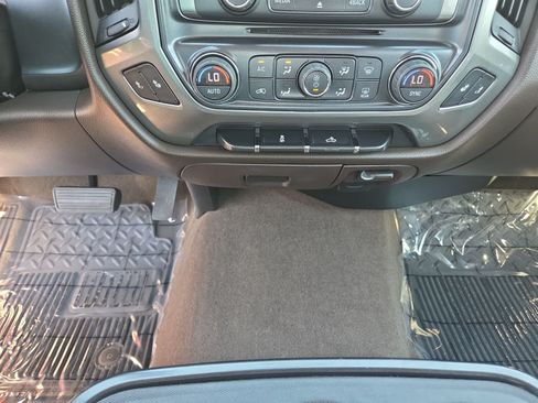 Used 2017 Chevrolet Silverado 1500 LT w/ All Star Edition AWD/4WD image 25