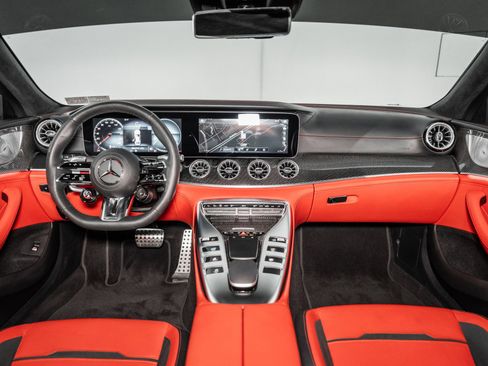 Used 2023 Mercedes-Benz AMG GT 63 S image 30