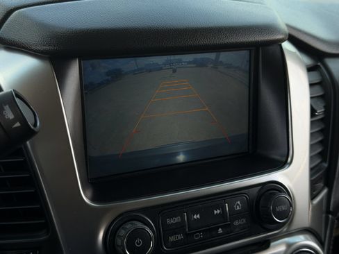 Used 2015 Chevrolet Suburban LTZ AWD/4WD image 19
