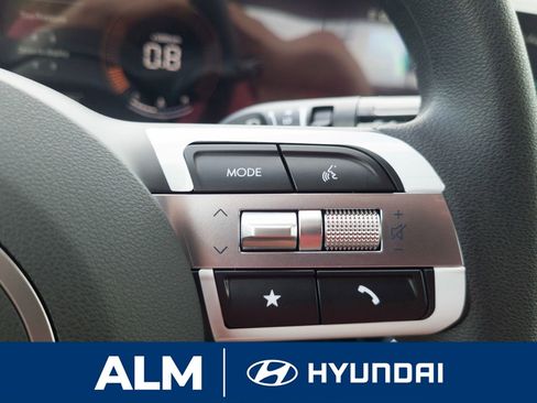 New 2025 Hyundai Santa Cruz SEL image 23