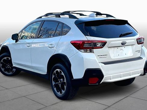 Used 2023 Subaru Crosstrek 2.0i Premium image 12