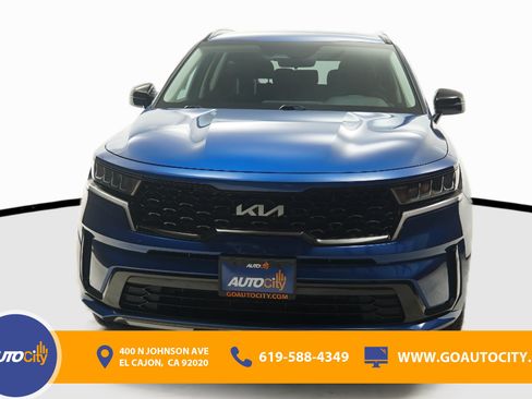 Used 2022 Kia Sorento S FWD image 4