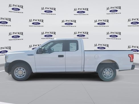 Used 2015 Ford F150 XL image 2