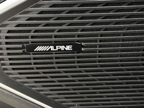 Used 2022 Jeep Wagoneer Series III image 39