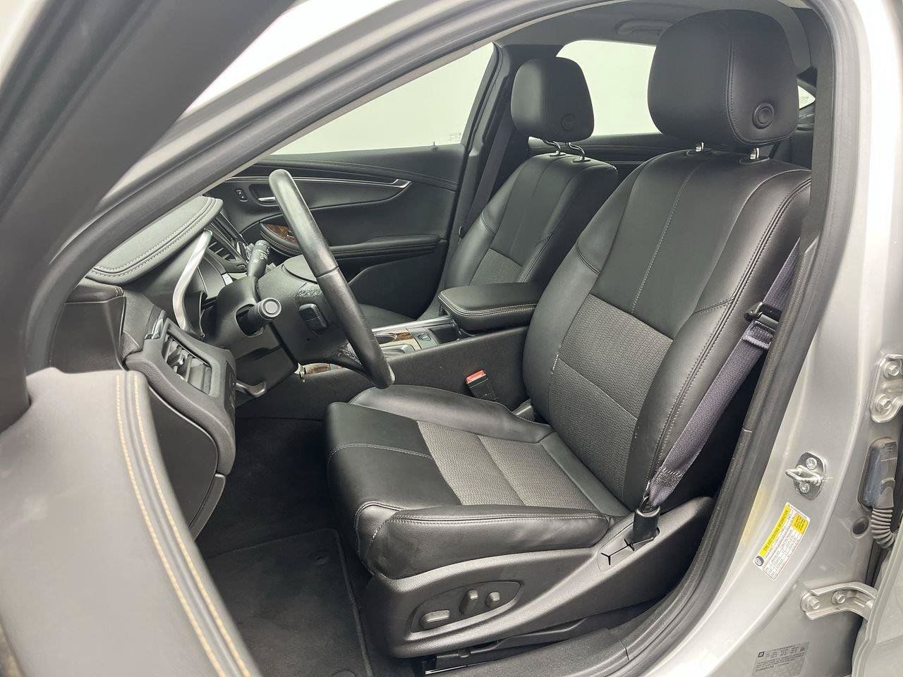 Used 2015 Chevrolet Impala LT w/ Convenience Package FWD image 8