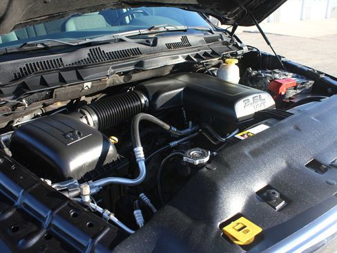 Used 2018 RAM 1500 Classic SLT image 56