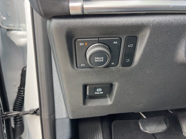 Used 2025 Ford Expedition Platinum AWD/4WD image 20