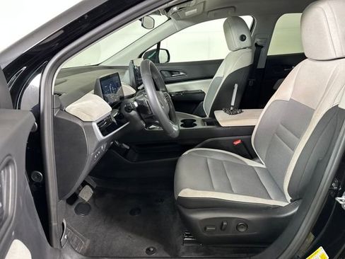 Used 2024 Honda Prologue EX image 11