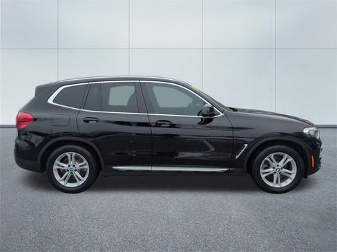 Used 2018 BMW X3 xDrive30i image 2
