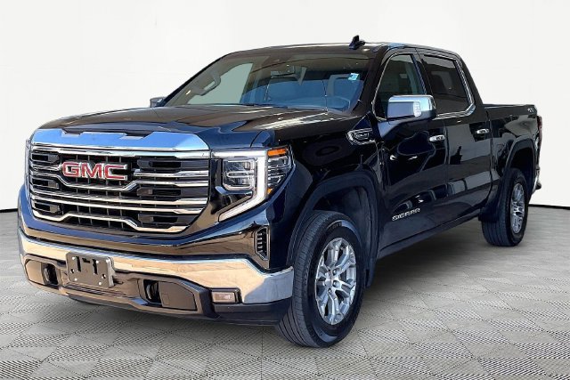 Used 2024 GMC Sierra 1500 SLT w/ SLT Convenience Package AWD/4WD image 3