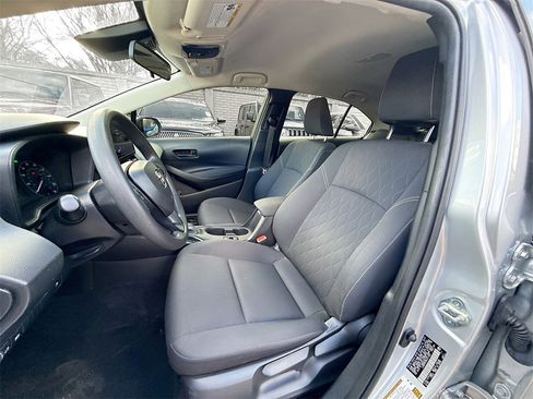 Used 2024 Toyota Corolla LE image 23