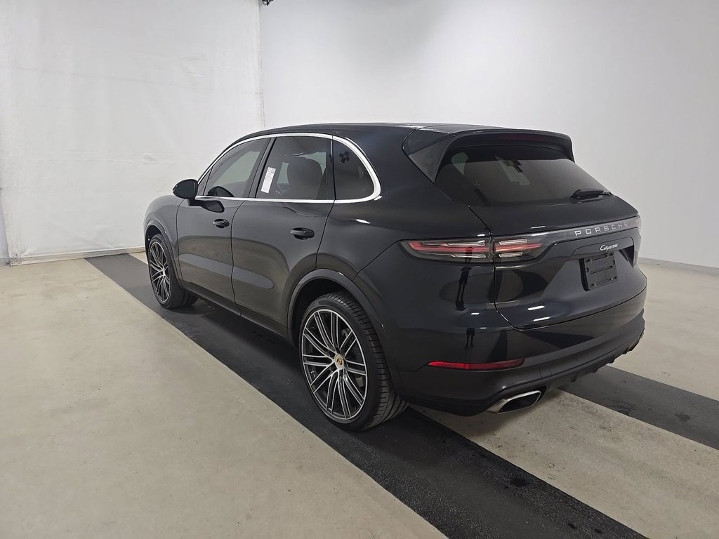 Used 2019 Porsche Cayenne AWD/4WD image 3