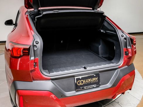 Used 2024 BMW X2 xDrive28i image 54