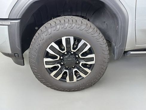 Used 2025 GMC Sierra 3500 Denali Ultimate AWD/4WD image 38