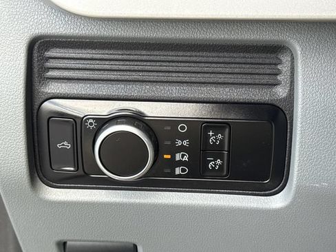 Certified 2025 Ford F350 XL AWD/4WD image 35