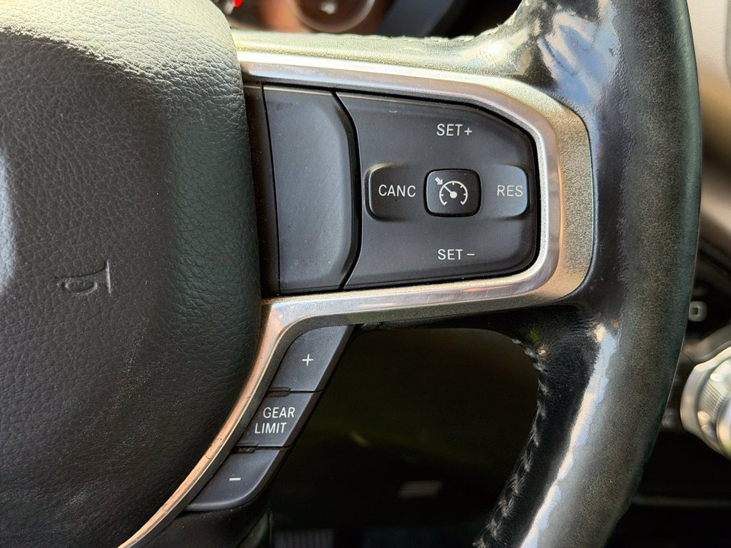 Used 2020 RAM 1500 Laramie AWD/4WD image 22