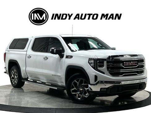 Used 2022 GMC Sierra 1500 SLT w/ SLT Premium Plus Package AWD/4WD image 2