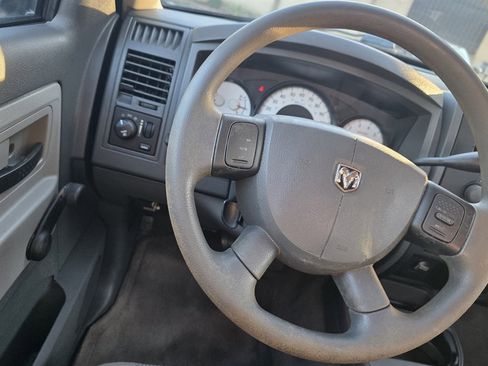 Used 2006 Dodge Dakota ST w/ Sport Appearance Group image 20