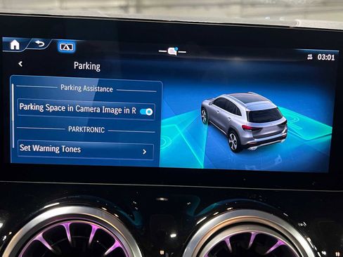 Certified 2025 Mercedes-Benz GLA 250 4MATIC image 36