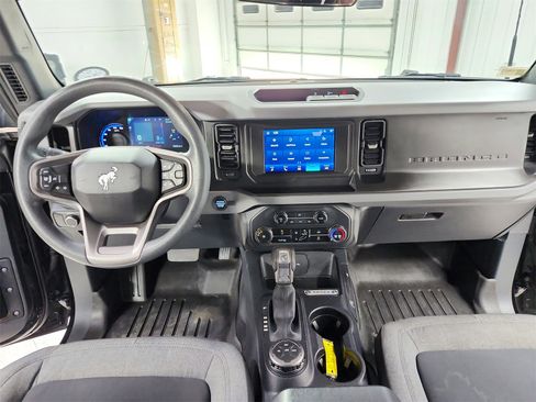 Used 2023 Ford Bronco 2-Door image 24