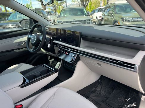 New 2026 Hyundai Tucson Blue SE AWD/4WD image 28