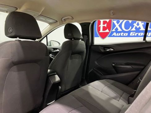 Used 2017 Chevrolet Cruze LS image 25