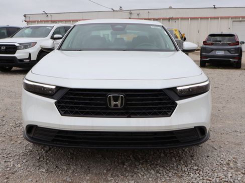 New 2026 Honda Accord LX image 2