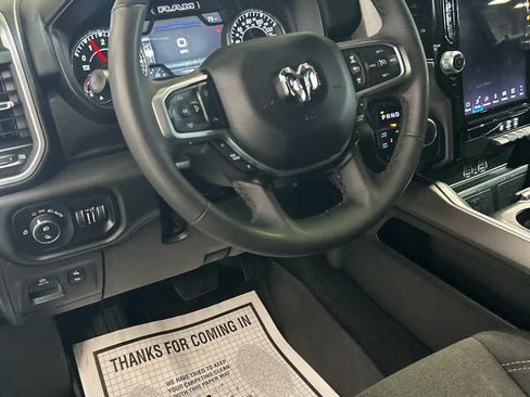 Used 2025 RAM 1500 Big Horn AWD/4WD image 9