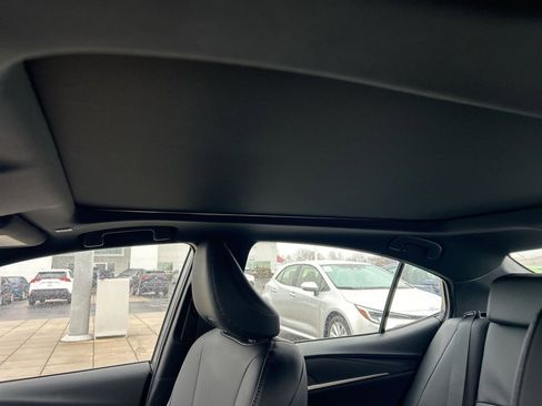 Used 2025 Toyota Camry XSE image 6