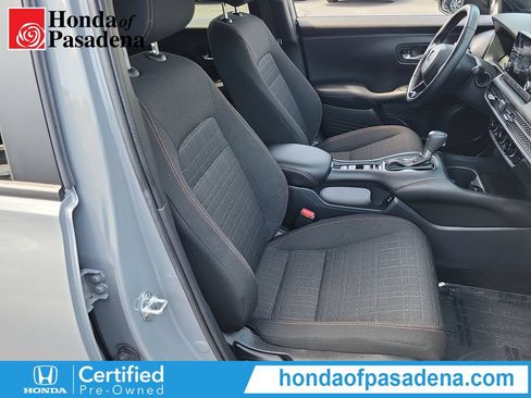 Certified 2025 Honda HR-V Sport image 24