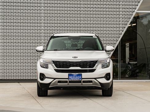 Used 2021 Kia Seltos S AWD/4WD image 32