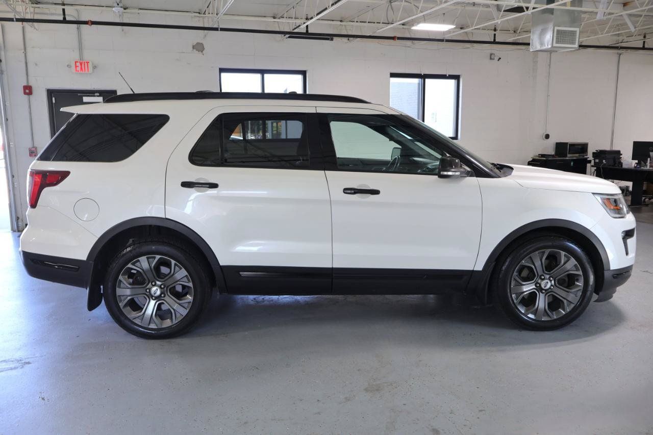 Used 2018 Ford Explorer Sport AWD/4WD image 12