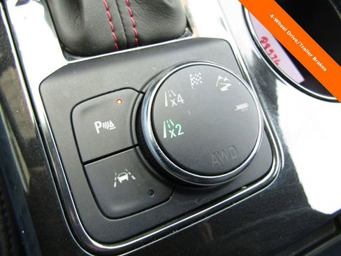 Used 2025 Chevrolet Blazer RS image 20