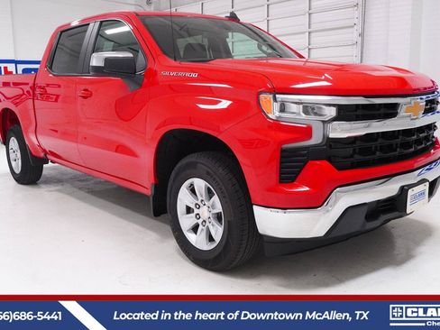 Used 2025 Chevrolet Silverado 1500 LT RWD image 3