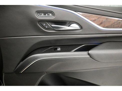 Used 2022 Cadillac Escalade Sport Platinum w/ Heavy-Duty Trailer Package image 16