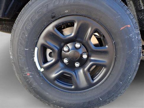 New 2026 Jeep Gladiator Sport image 7