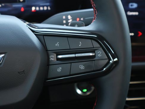 New 2026 Chevrolet Traverse RS w/ LPO, Floor Liner Package image 16