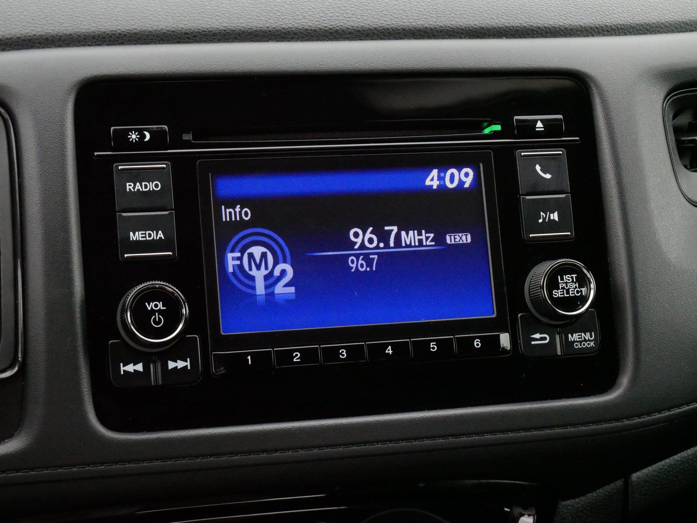 Used 2019 Honda HR-V LX image 22