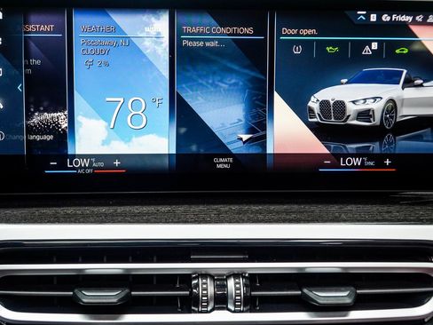 Used 2024 BMW 440i xDrive Convertible w/ Premium Package image 22