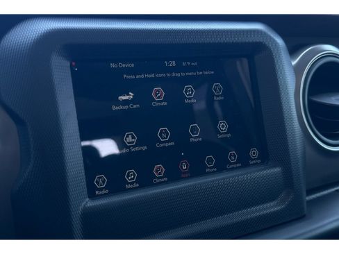 Used 2022 Jeep Gladiator Sport AWD/4WD image 44
